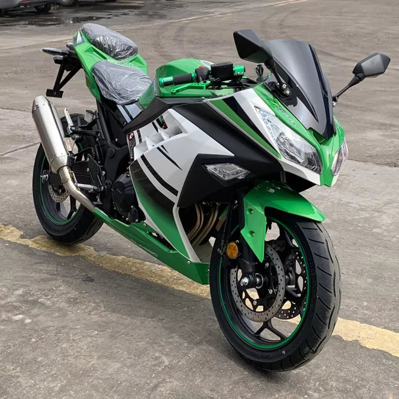 High Displacement 150cc-400cc Mini Gasoline Motorcycles 110 Km/h