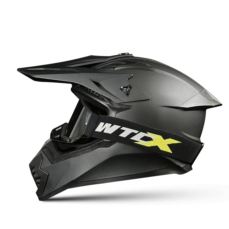 Colorful motocross helmets and goggles-I61